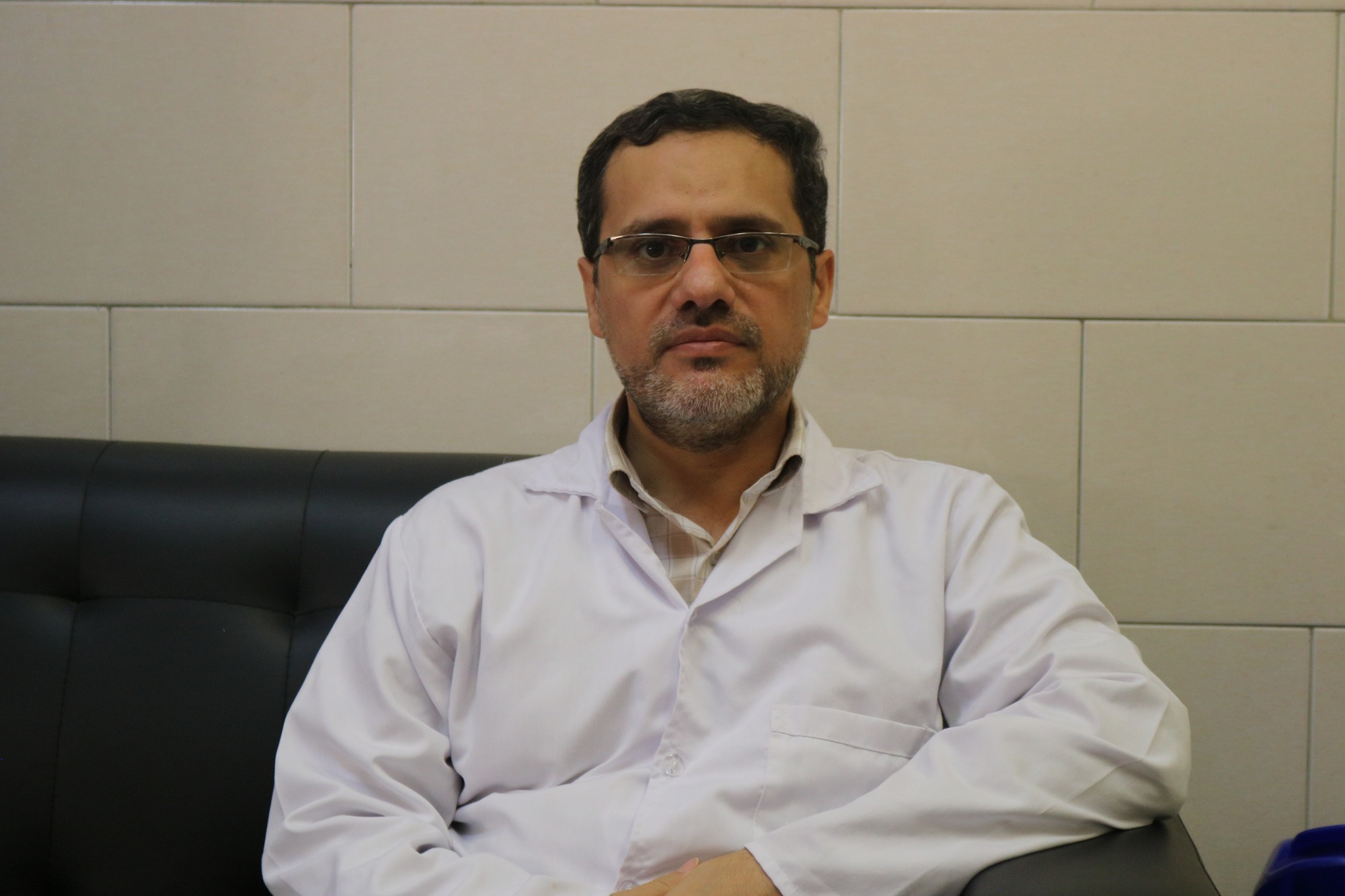 از بی‌خوابی و فست‌فود تا حجامت‌های بی‌رویه؛ مردان خود را دیر می‌یابند